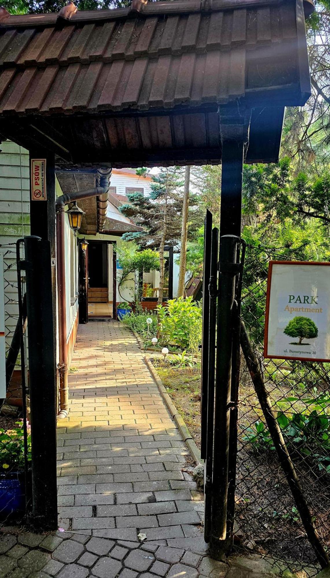Park Apartment Cracovia Esterno foto